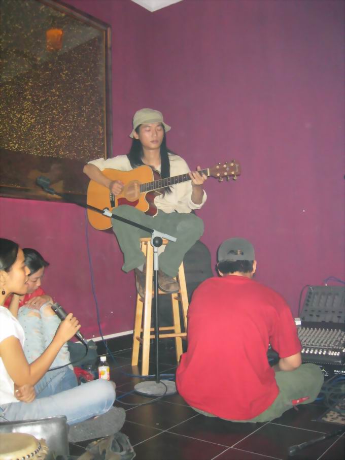 20031021115611622.jpg