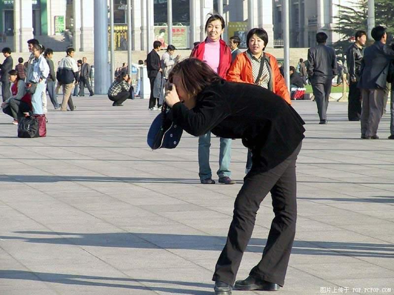20042212554510982.jpg