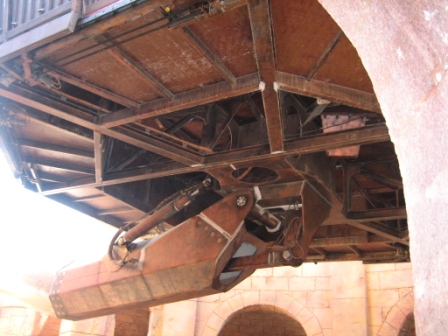 Ƭ 018.jpg