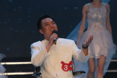 510a8be0447bd3160d9b0&000.jpg